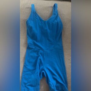 lululemon size 6
